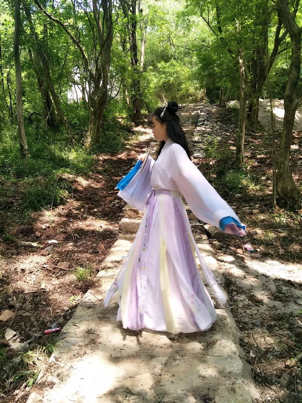 汉服，遇见你是我一生的春暖花开