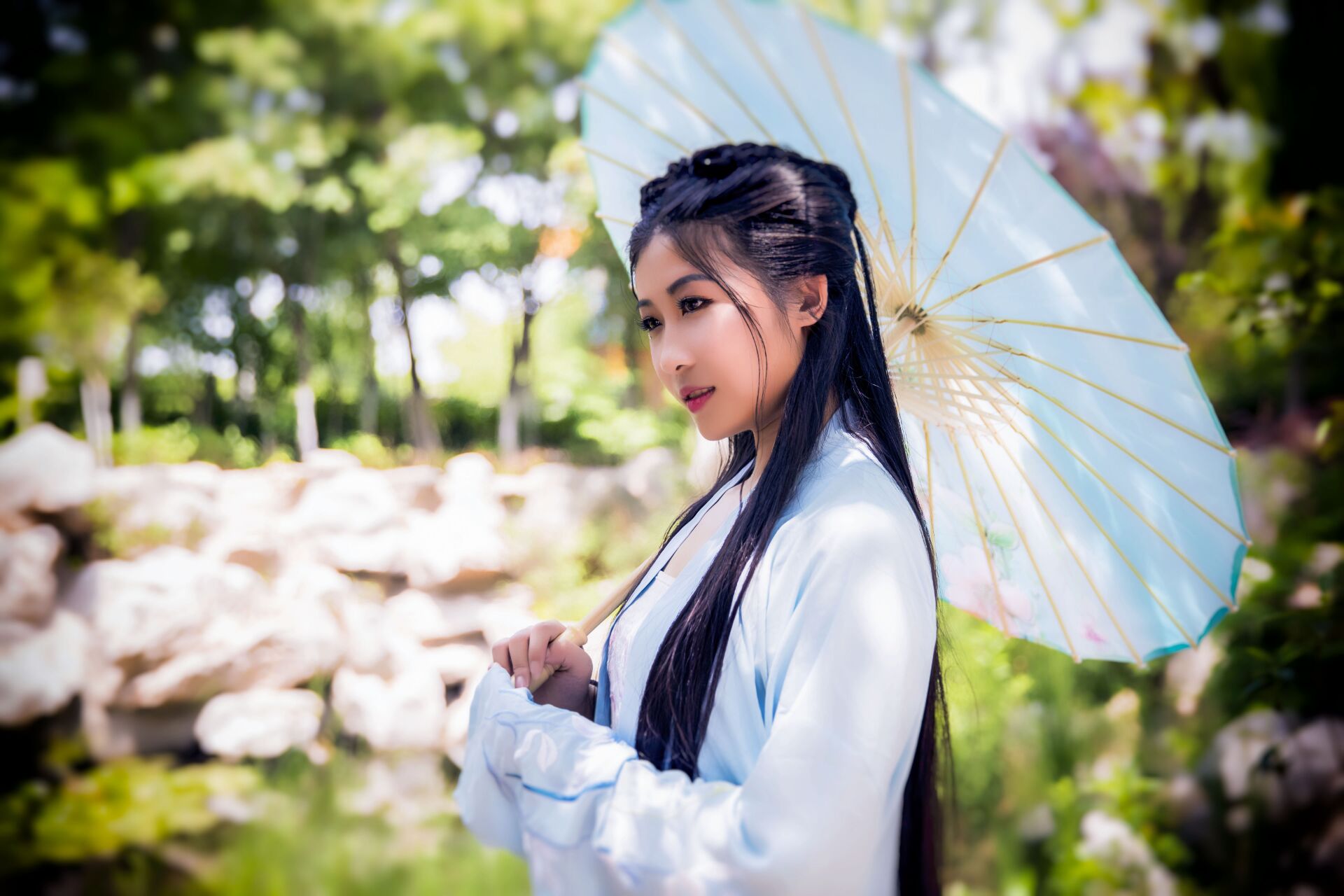 慕莲卿
