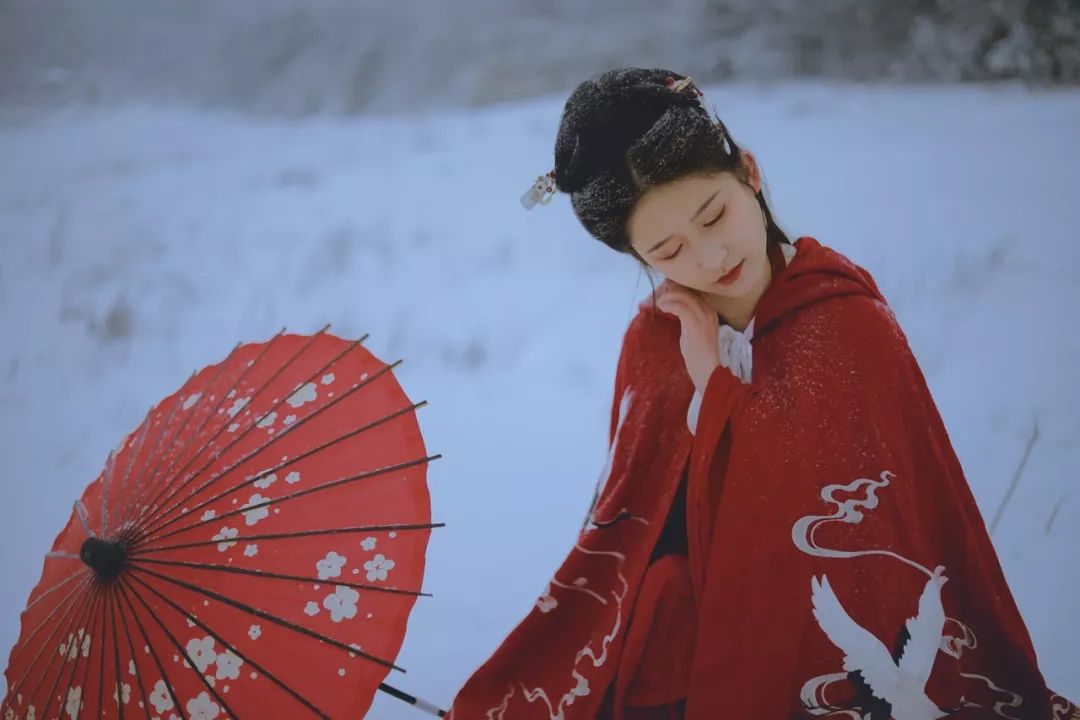 杭州｜穿汉服感受第一场大雪，太美了！