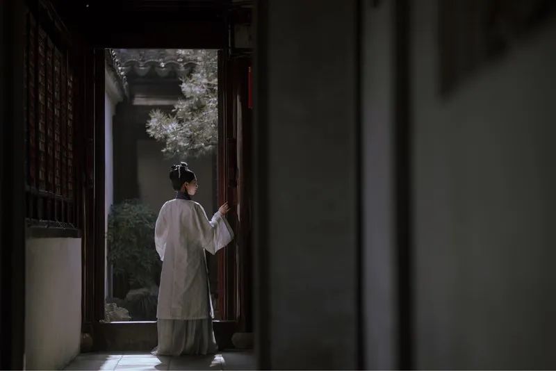 大明少女与苏州园林才是绝配｜汉服摄影