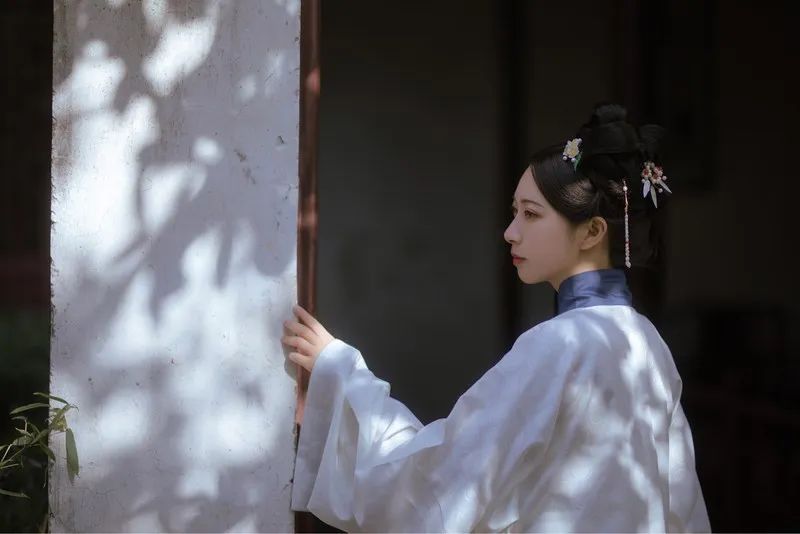 大明少女与苏州园林才是绝配｜汉服摄影