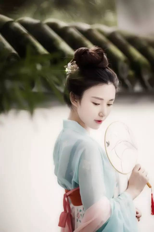 汉服风韵,尽显中华之美! 汉服风韵,尽显中华之美!