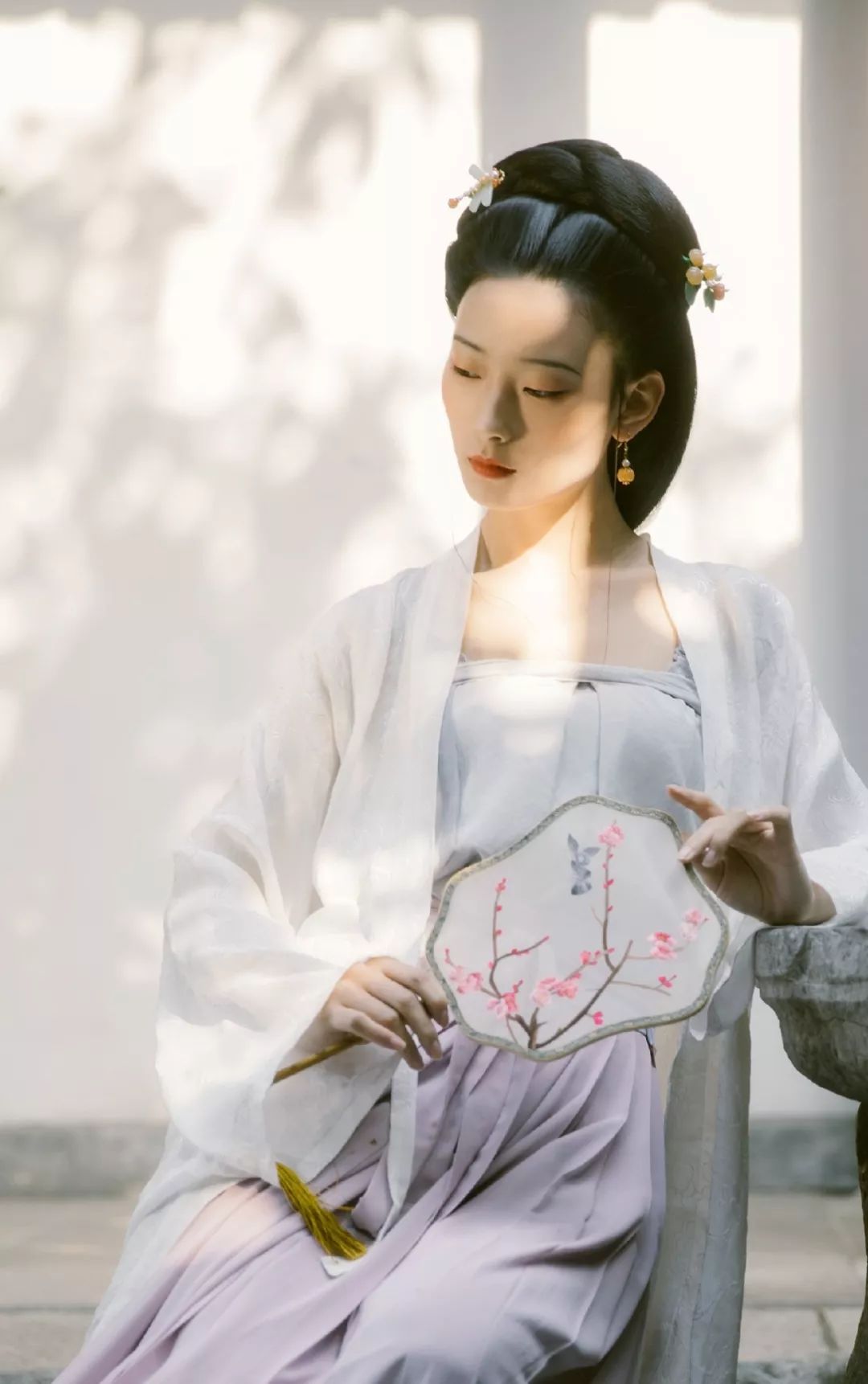 汉服摄影 | 中国女子的素雅静美