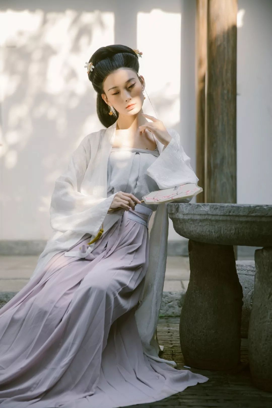 汉服摄影 | 中国女子的素雅静美
