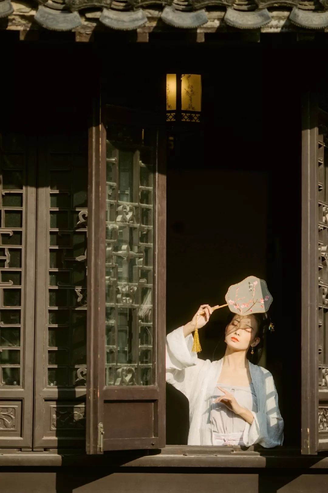 汉服摄影 | 中国女子的素雅静美