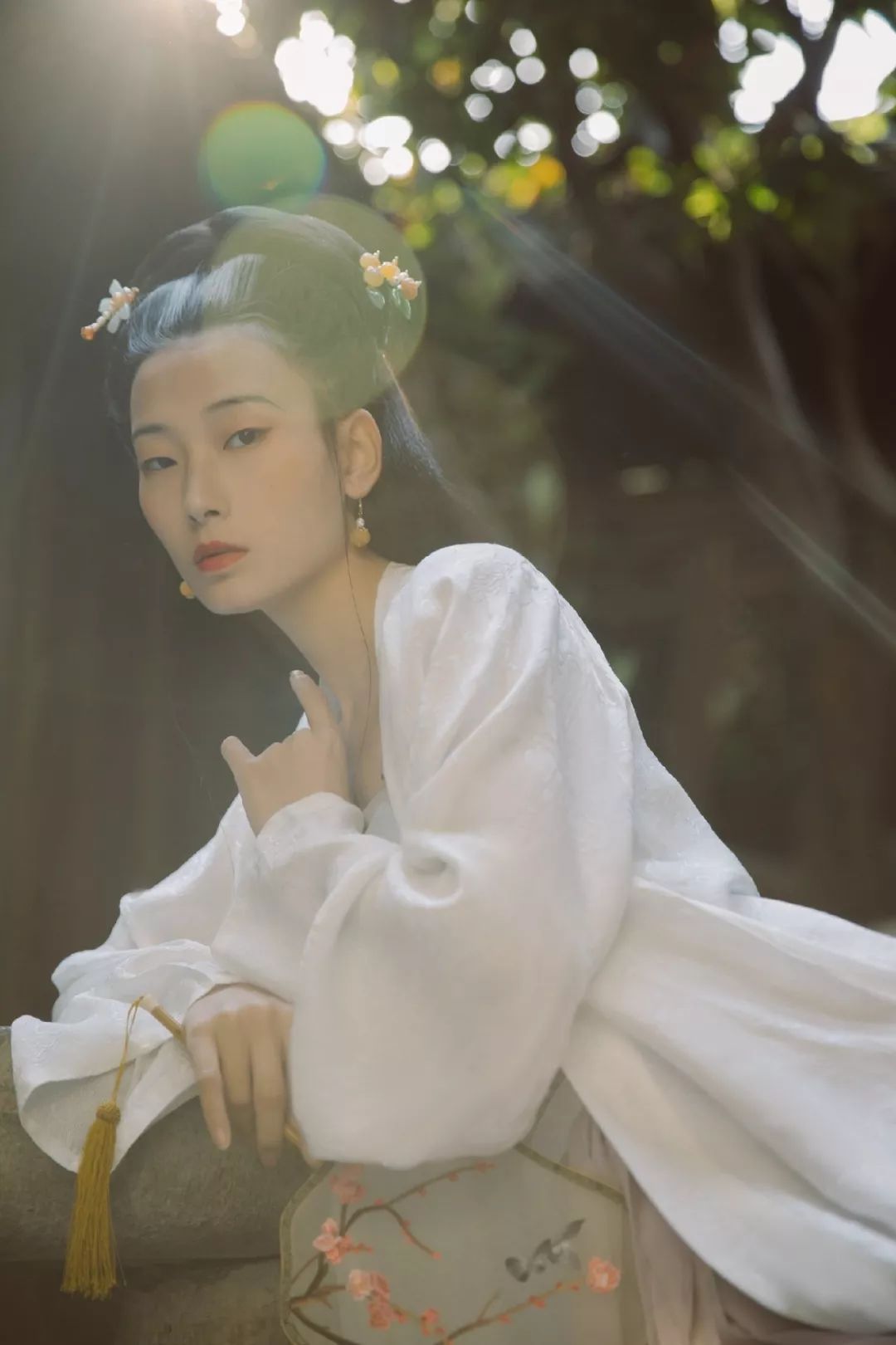 汉服摄影 | 中国女子的素雅静美