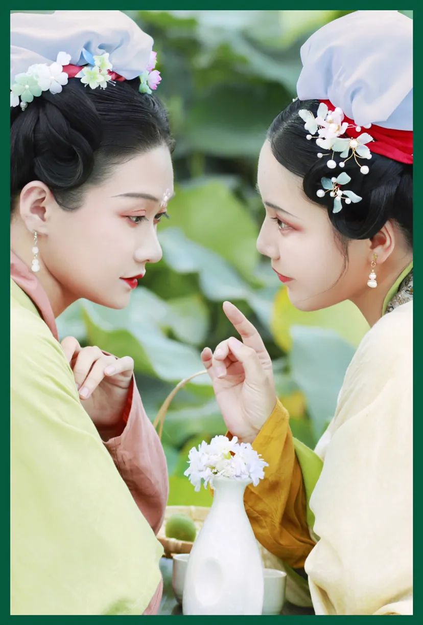 汉服仕女 | 风荷举