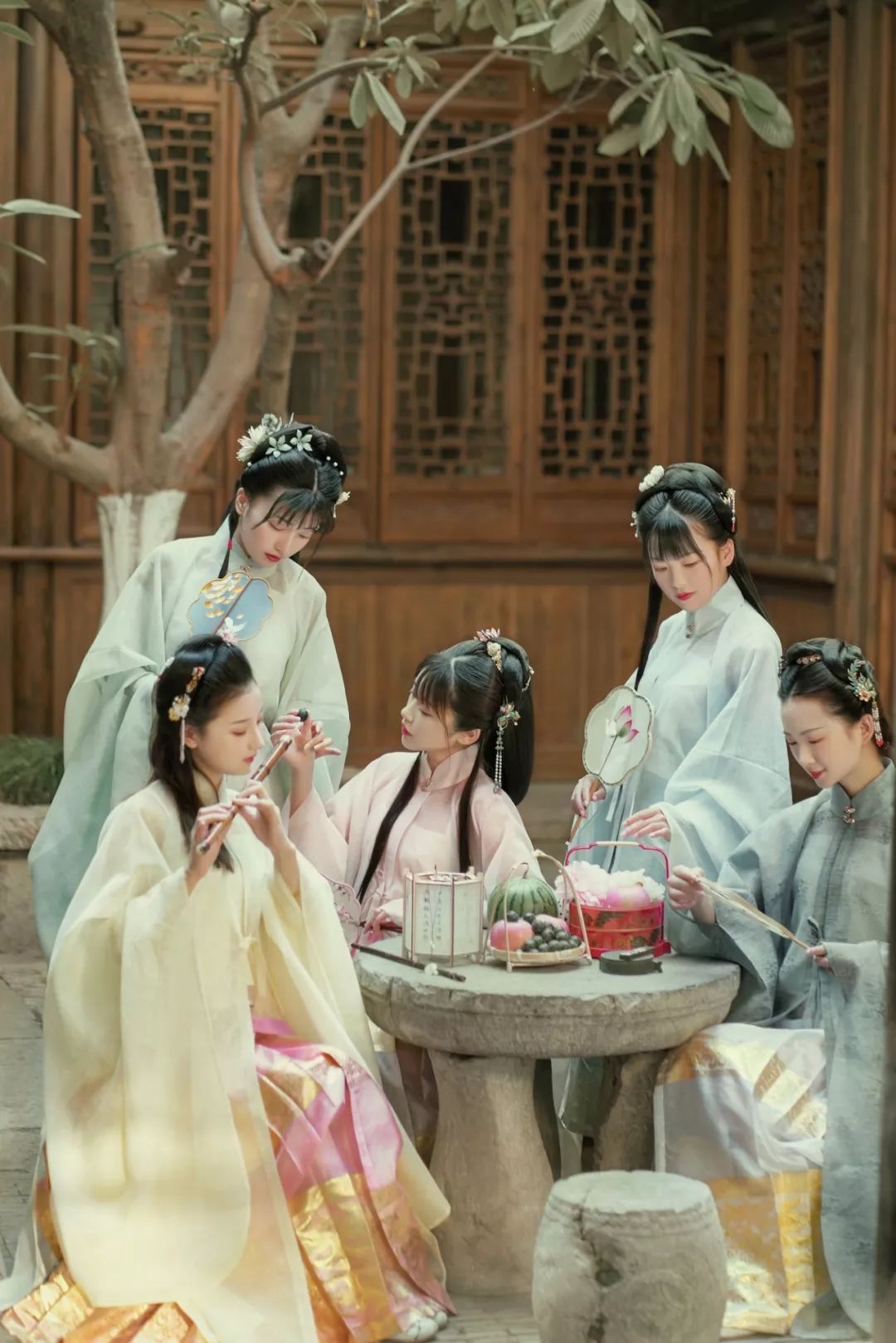 闲过小园东｜汉服摄影