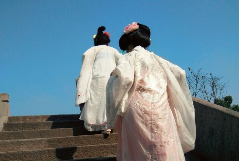 再过一个月，我在西塘汉服节等你