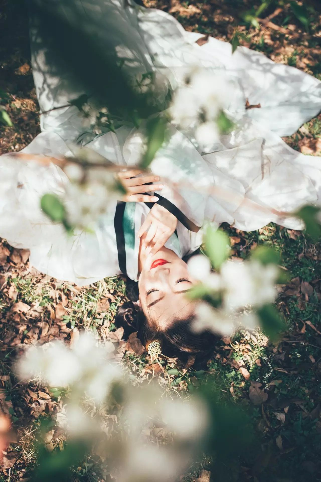 汉服摄影丨一场梦幻，美得充满想象