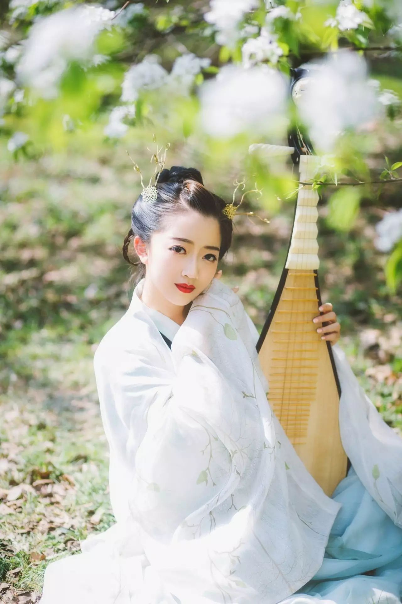 汉服摄影丨一场梦幻，美得充满想象