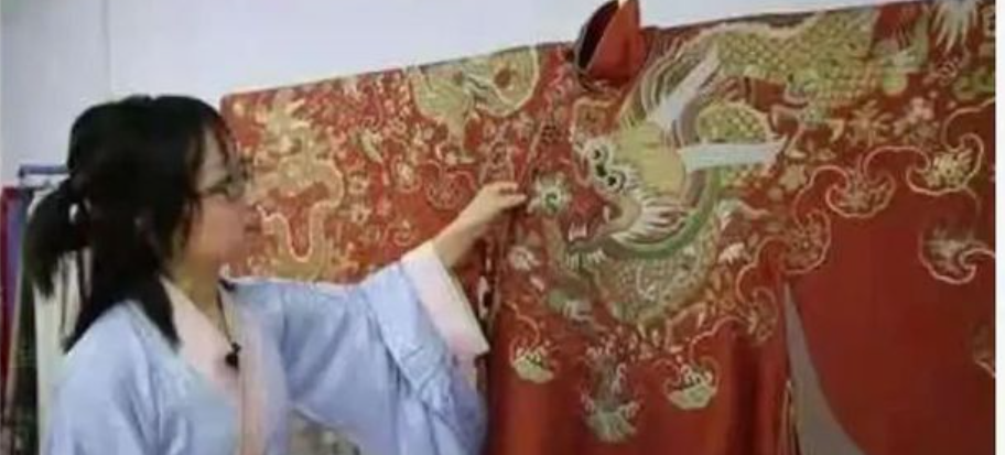 各位媒体朋友们,在宣传汉服时请树立正确的汉服宣传观!