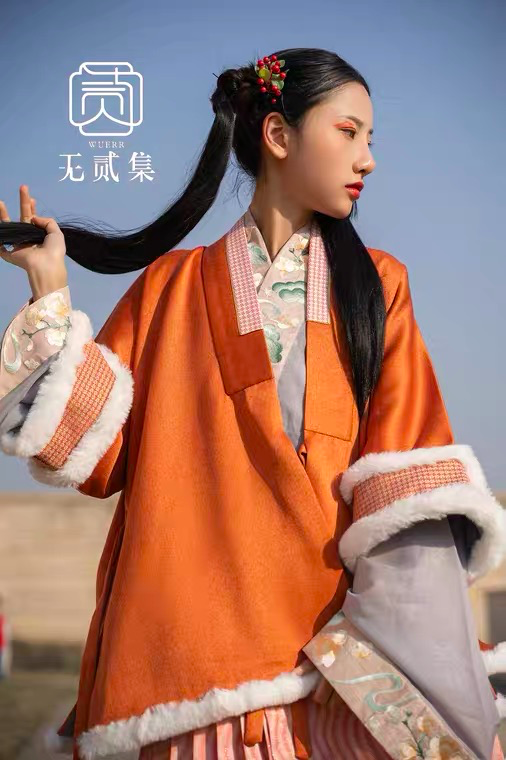 2021年就要「红」:汉服怎么穿出新年感? 2021年就要「红」:汉服怎么穿出新年感?