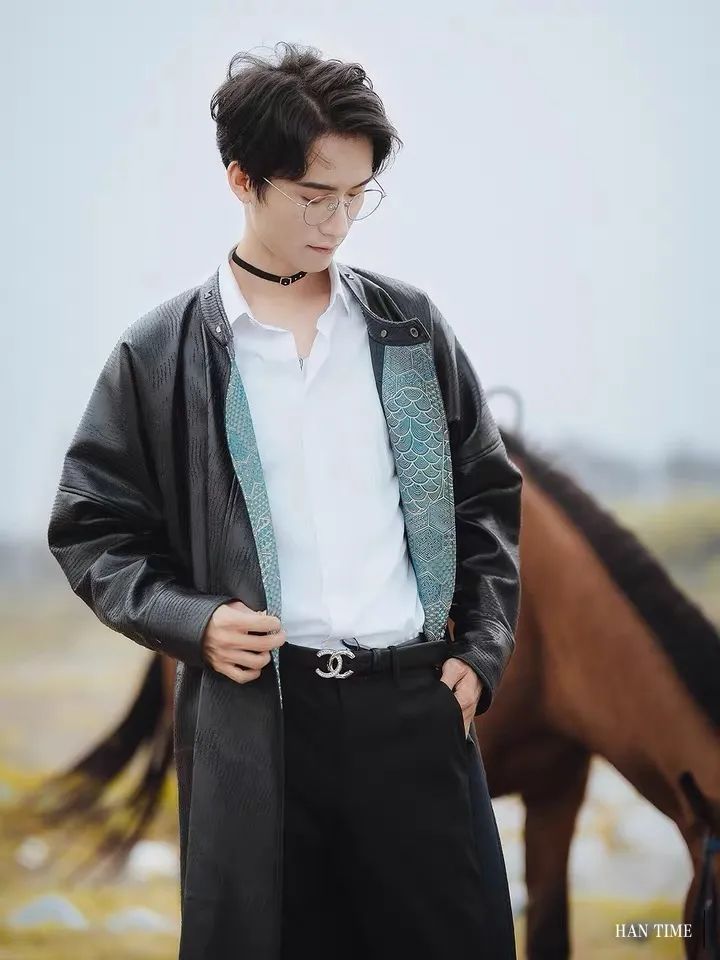 穿起来像时装的汉服有哪些? 穿起来像时装的汉服有哪些?