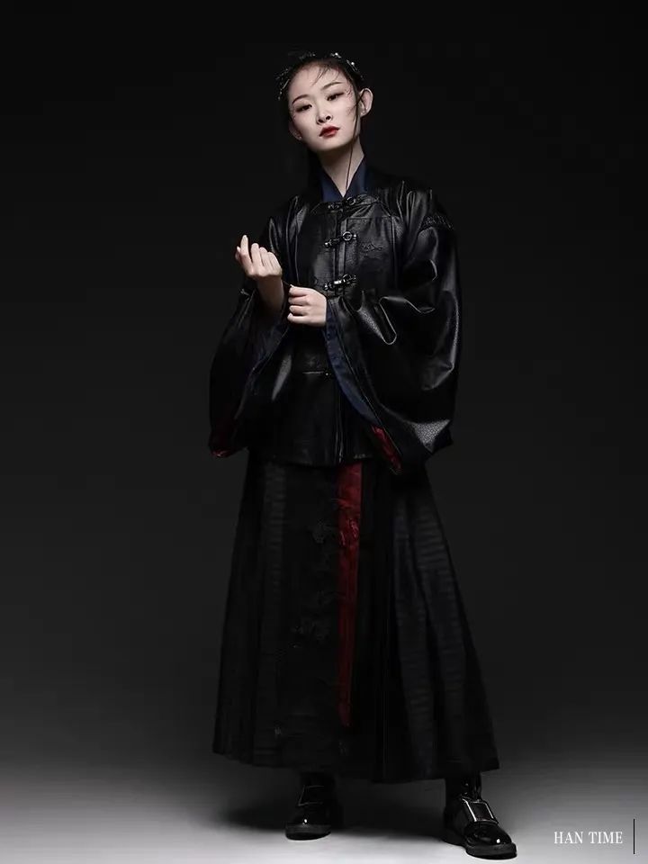 穿起来像时装的汉服有哪些? 穿起来像时装的汉服有哪些?