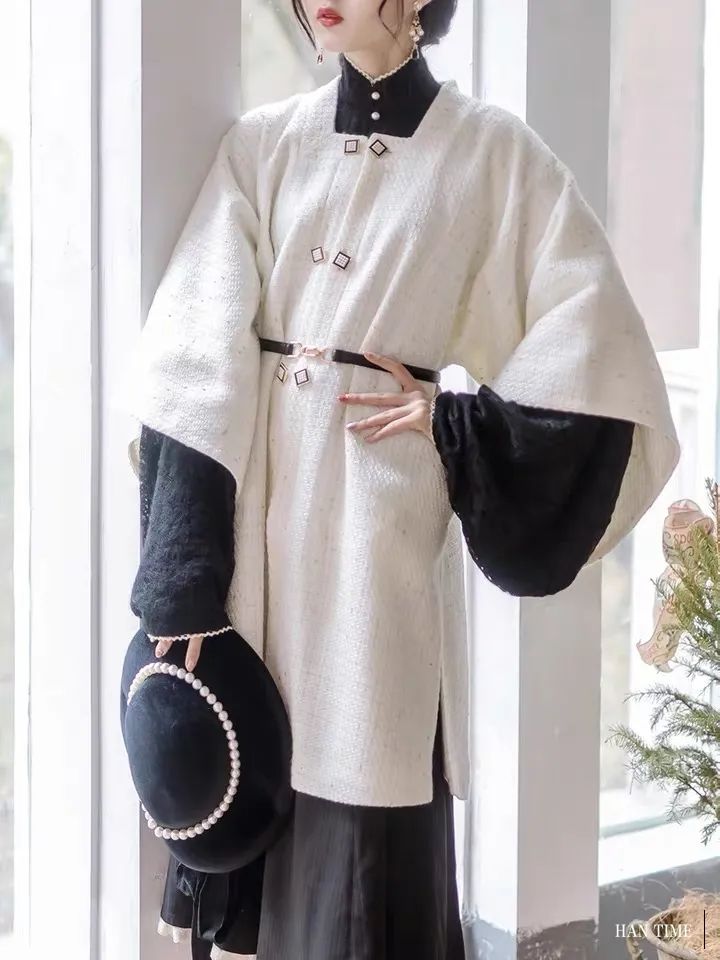 穿起来像时装的汉服有哪些? 穿起来像时装的汉服有哪些?