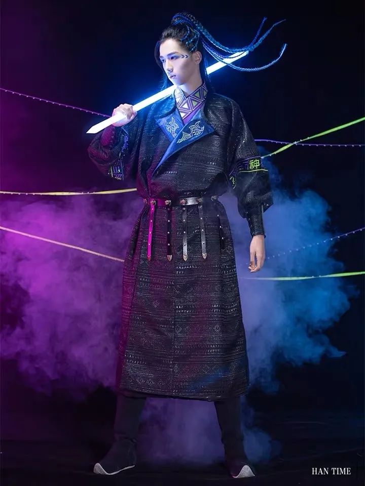 穿起来像时装的汉服有哪些? 穿起来像时装的汉服有哪些?