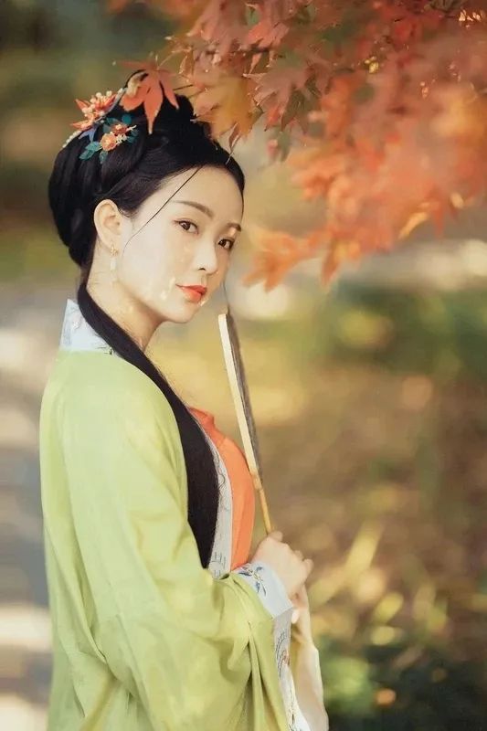 汀枫小筑 | 雪樱花晓：几重花影叠心事，一寸秋心入旧弦