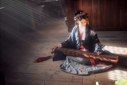 还在愁拍照POSE不够?带上这些道具可以解决大部分问题! 还在愁拍照POSE不够?带上这些道具可以解决大部分问题!