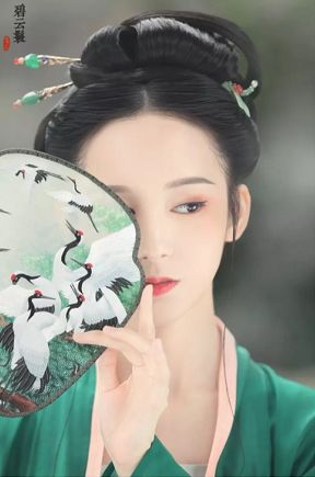 还在愁拍照POSE不够?带上这些道具可以解决大部分问题! 还在愁拍照POSE不够?带上这些道具可以解决大部分问题!