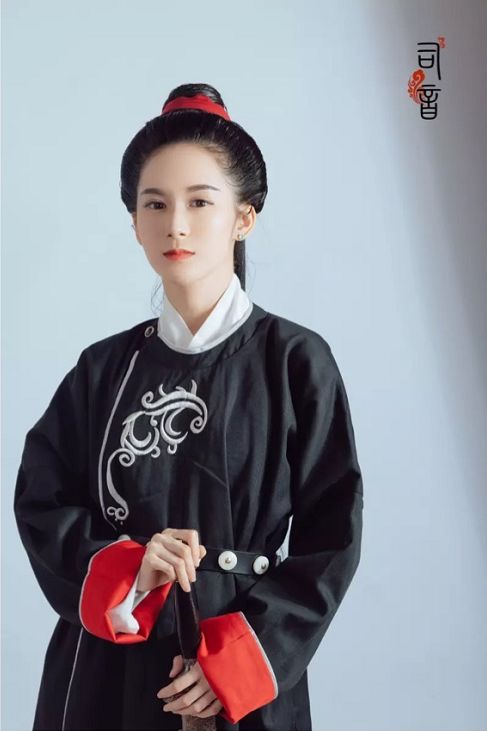 还在愁拍照POSE不够?带上这些道具可以解决大部分问题! 还在愁拍照POSE不够?带上这些道具可以解决大部分问题!
