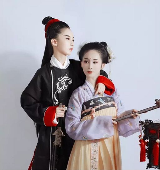 还在愁拍照POSE不够?带上这些道具可以解决大部分问题! 还在愁拍照POSE不够?带上这些道具可以解决大部分问题!