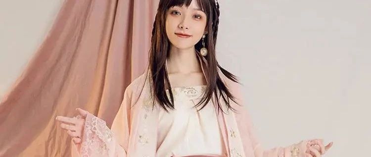 穿着舒适清爽的宋制汉服(各价位皆有)