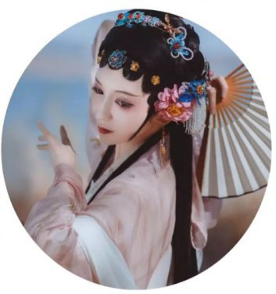 还在愁拍照POSE不够?带上这些道具可以解决大部分问题! 还在愁拍照POSE不够?带上这些道具可以解决大部分问题!