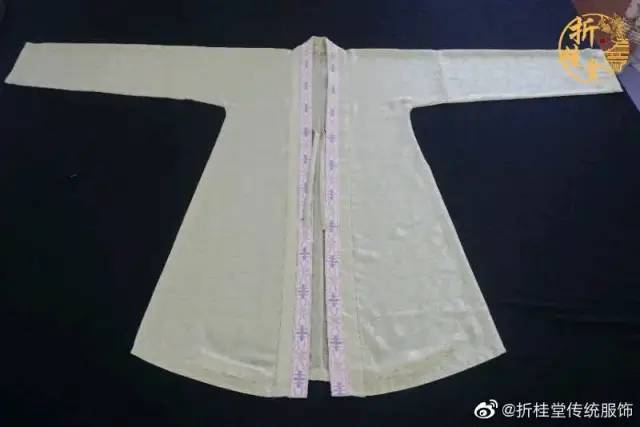 汉服入门知识第七节——如何分辨汉服版型好坏