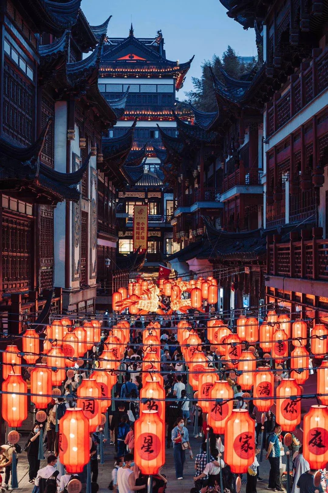 汉服资讯 | 华裳九州国风快闪店亮相豫园华宝楼！
