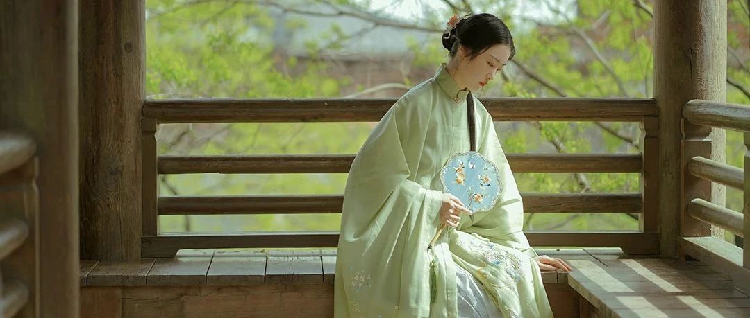 青梅绿|此去柳花如梦里，向来烟月是愁端