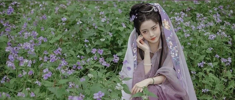 紫色汉服，简直不要太美了 ！