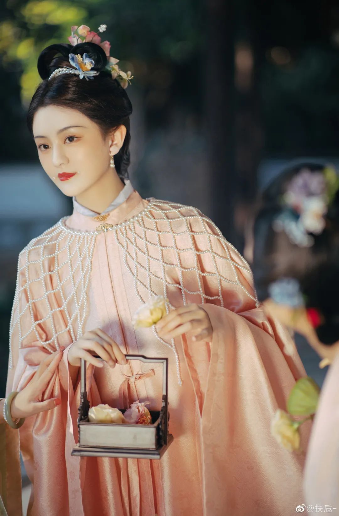 穿汉服游赏中国｜七夕·游园