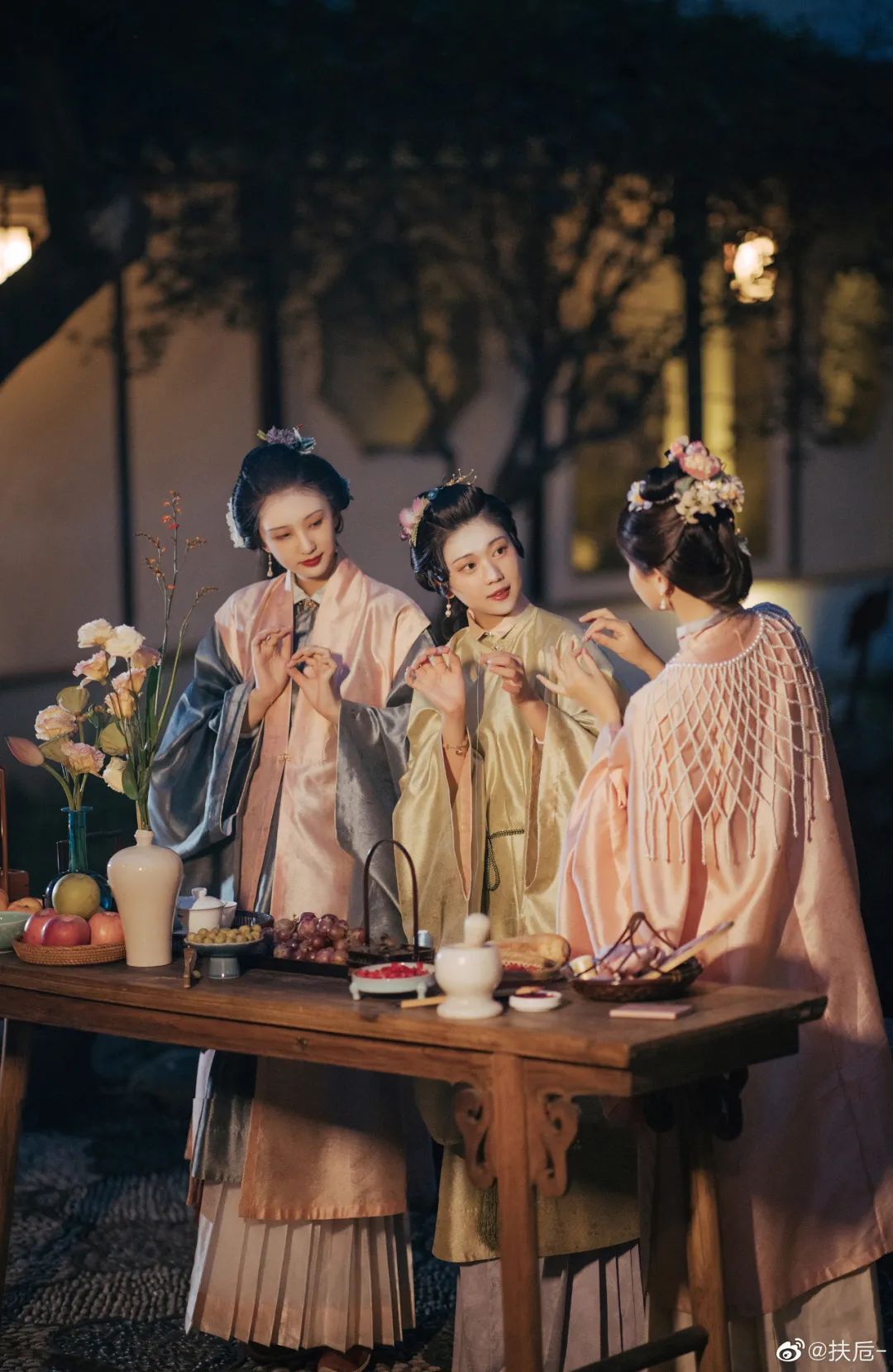 穿汉服游赏中国｜七夕·游园