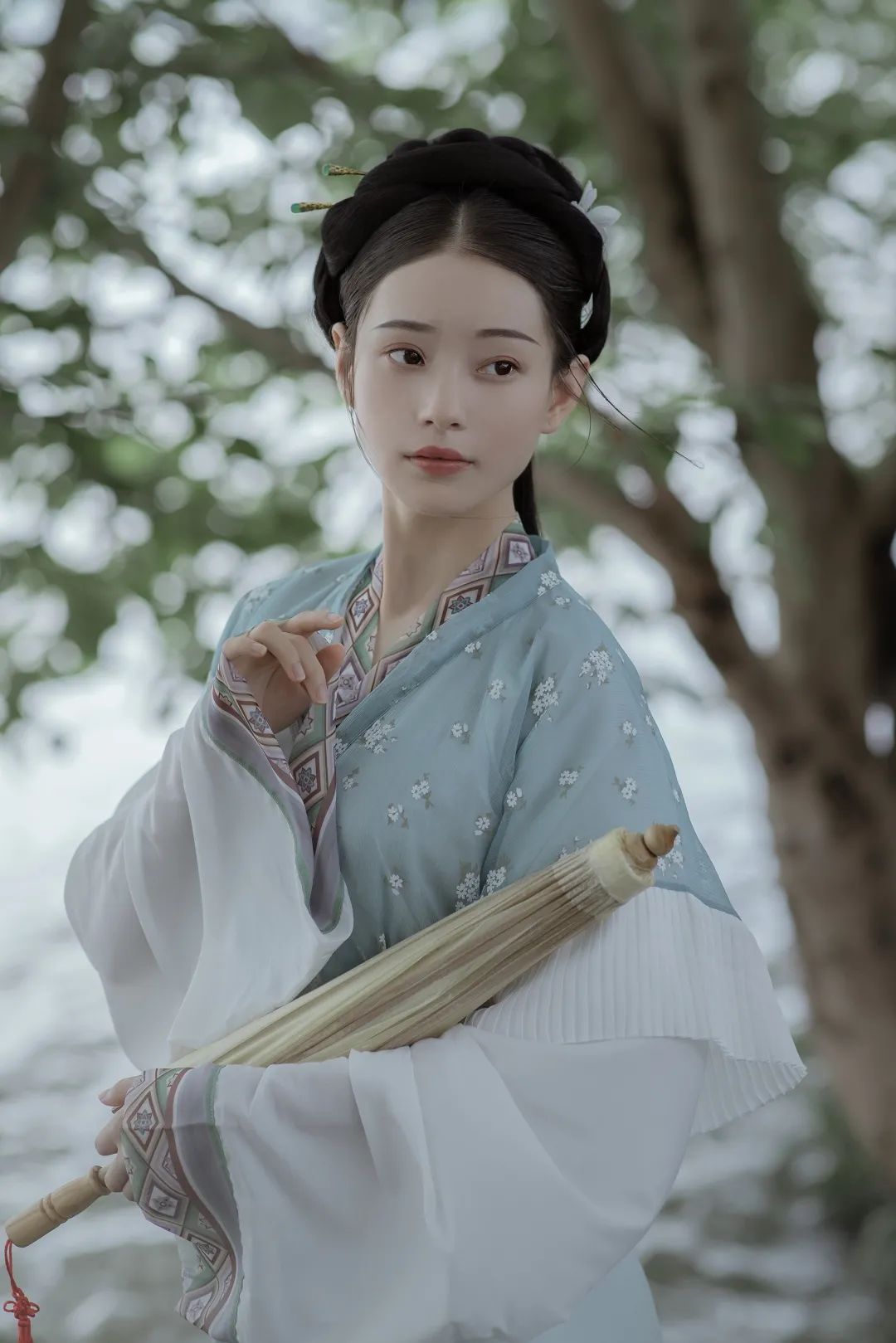 浅谈当代汉服复兴运动对推动中华文化传播的意义