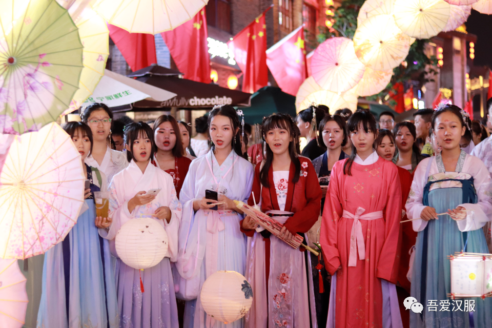 【活动预告】南宁吾爱汉服中秋节汉服公益活动 【活动预告】南宁吾爱汉服中秋节汉服公益活动