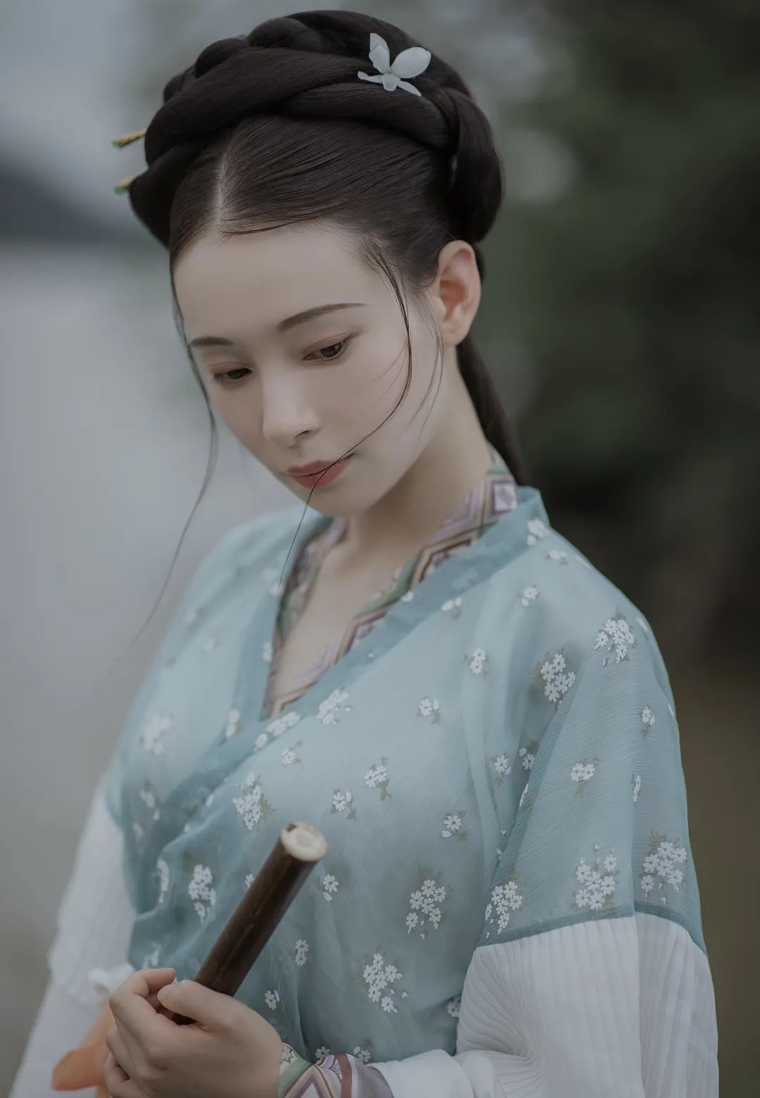 浅谈当代汉服复兴运动对推动中华文化传播的意义 浅谈当代汉服复兴运动对推动中华文化传播的意义