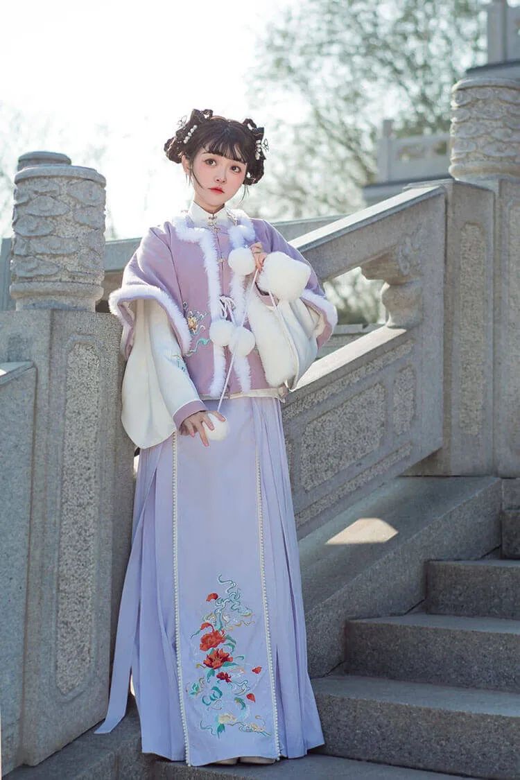 平价汉服推荐|浮香绕曲岸,圆影覆华池。 平价汉服推荐|浮香绕曲岸,圆影覆华池。