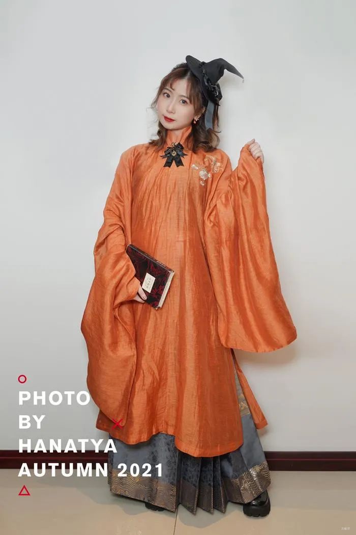 汉服穿搭||万圣节限定，霍格沃兹在读中国学生申请加入这场狂欢！