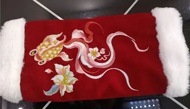 空谷记上新99元马面裙！聪明的同袍已经开始准备冬装了！斗篷98元，过年汉服