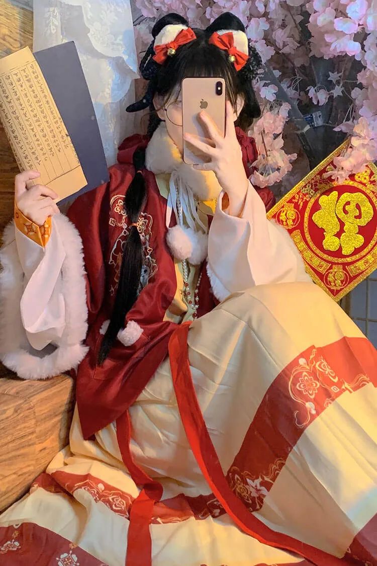 明制汉服推荐|春光不必趁早 冬霜不会迟到 明制汉服推荐|春光不必趁早 冬霜不会迟到