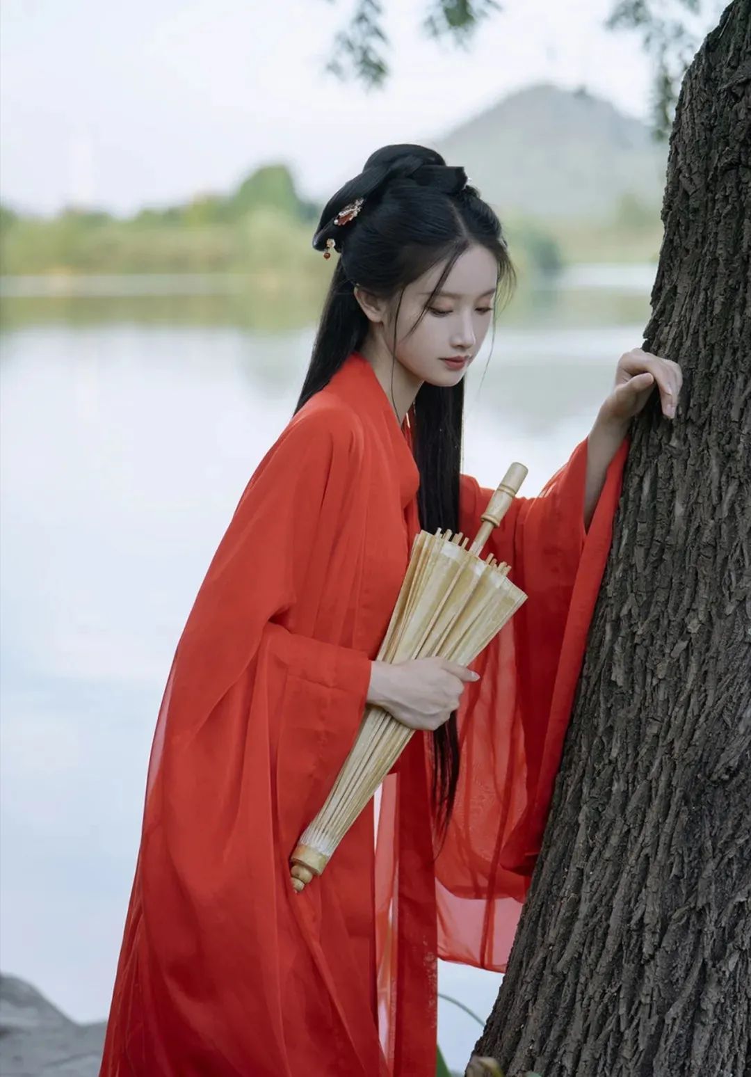 汉服颂 | 幽谷客：唯有心静，方能从容
