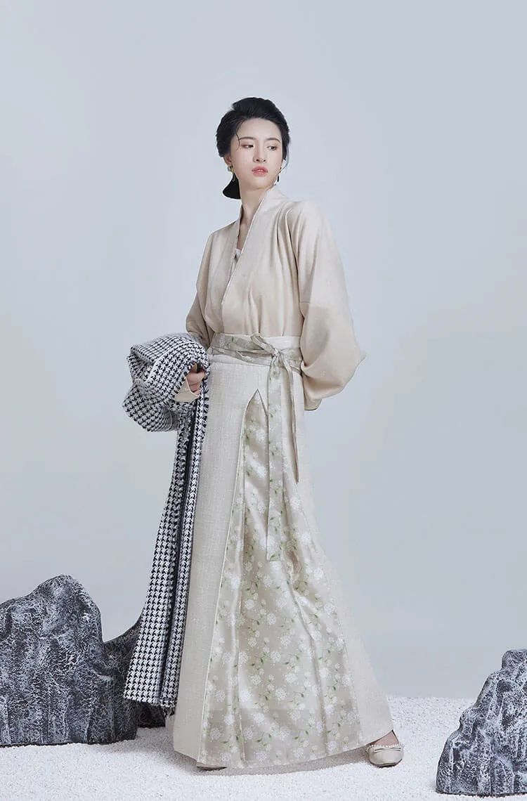 宋制汉服推荐|花雪随风不厌看 一片飞来一片寒 宋制汉服推荐|花雪随风不厌看 一片飞来一片寒