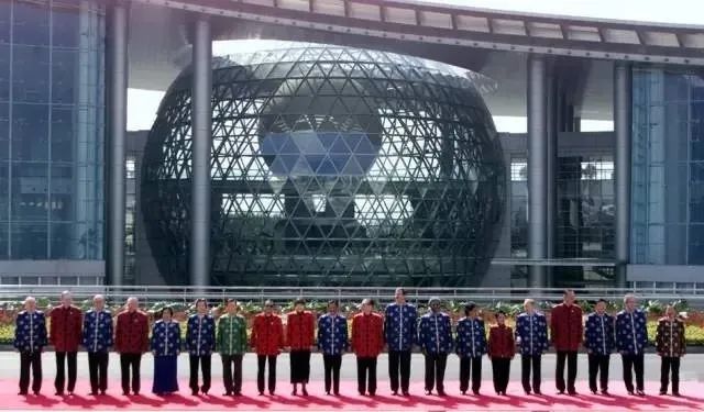 汉服运动大事记（1）：2001年-2002年