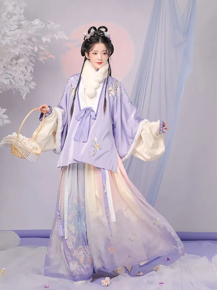 明制汉服推荐｜想借一缕清风 追赶你和心动