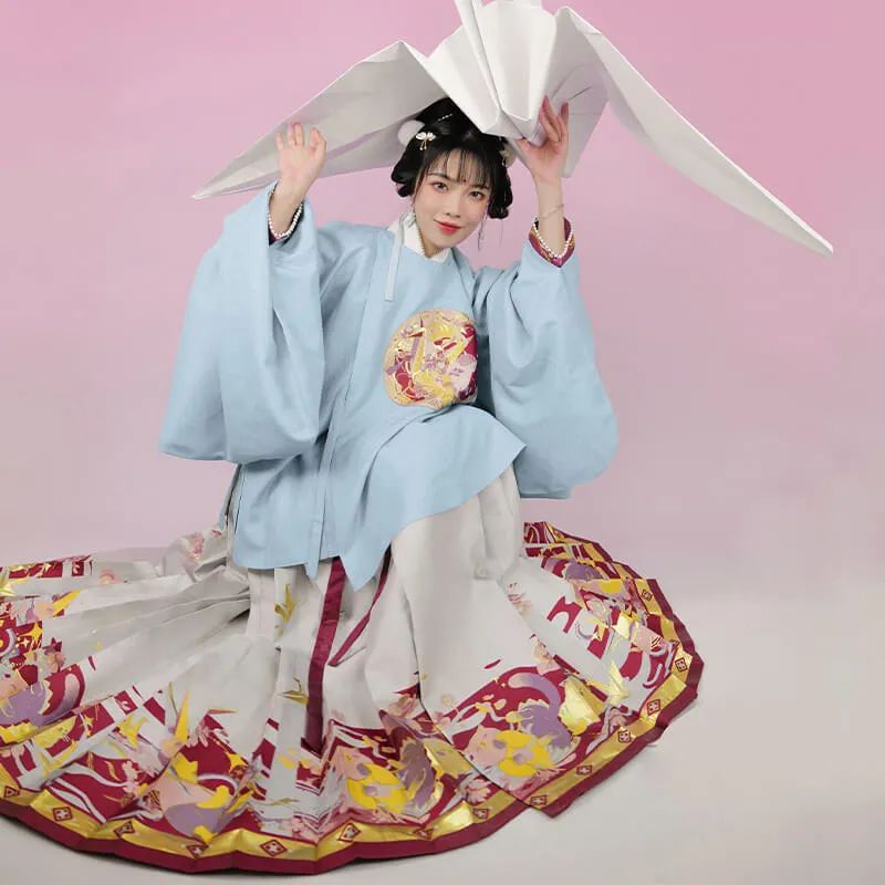 明制汉服推荐｜想借一缕清风 追赶你和心动