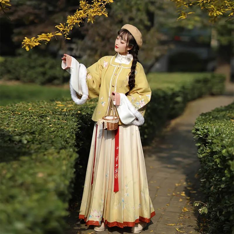 白菜汉服推荐|人生百味,随遇 随喜 随安 白菜汉服推荐|人生百味,随遇 随喜 随安