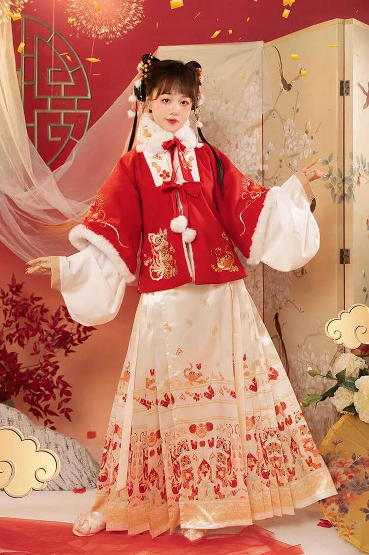 白菜汉服|一念花开香如故 一念雪落醉浮生 白菜汉服|一念花开香如故 一念雪落醉浮生