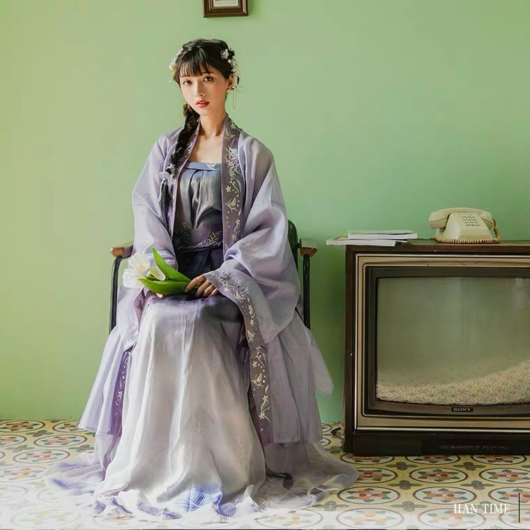 新一年你要更温油更美丽,定少不了这个颜色 新一年你要更温油更美丽,定少不了这个颜色