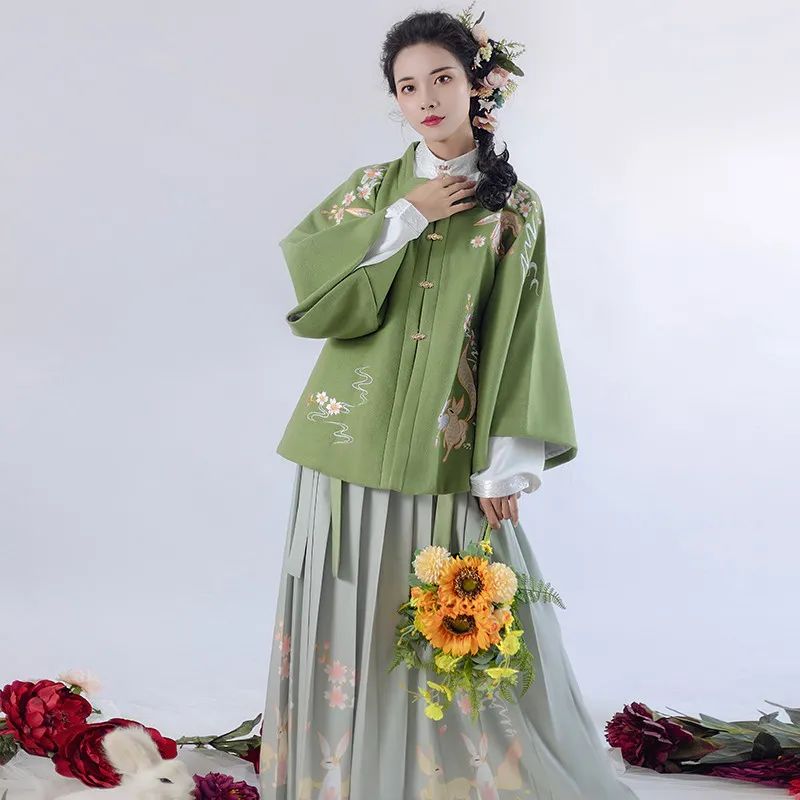 宽袍大袖才叫汉服?你需要补补知识啦~ 宽袍大袖才叫汉服?你需要补补知识啦~